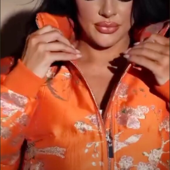 Azalea Wang Brocade Print Crop Puffer Jacket with Removable Hood - Picture 6 of 7